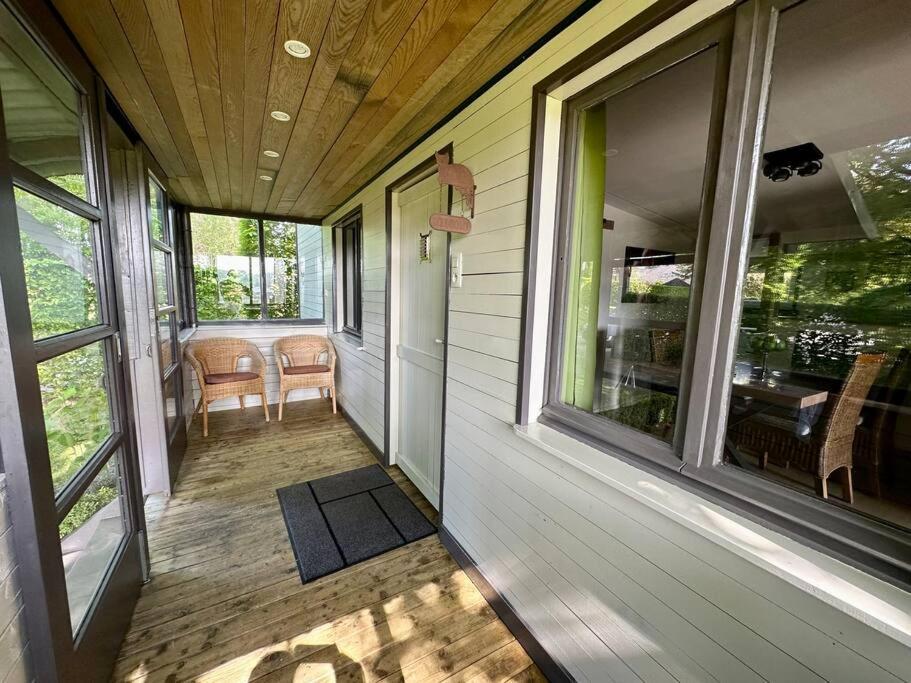 Le Chalet Du Lac Villa Robertville Luaran gambar